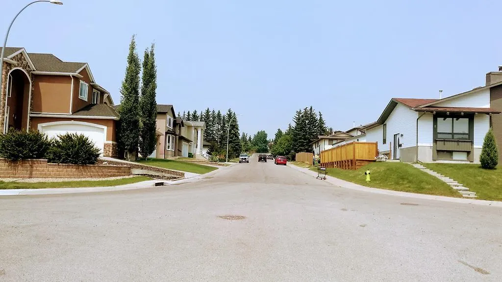 Calgary Northwest Guest House